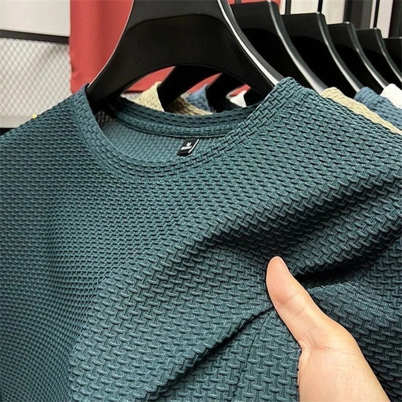 Men’s Luxury Textured T-Shirt – Timeless Old Money Elegance in Casual Fashion